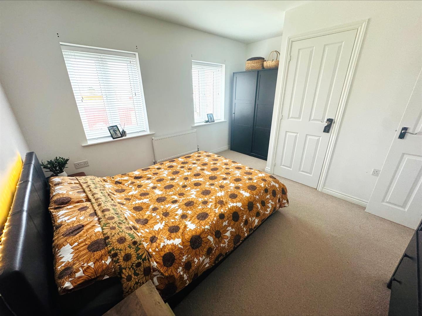 Stryd Bennett, Llanelli, SA15 4DE